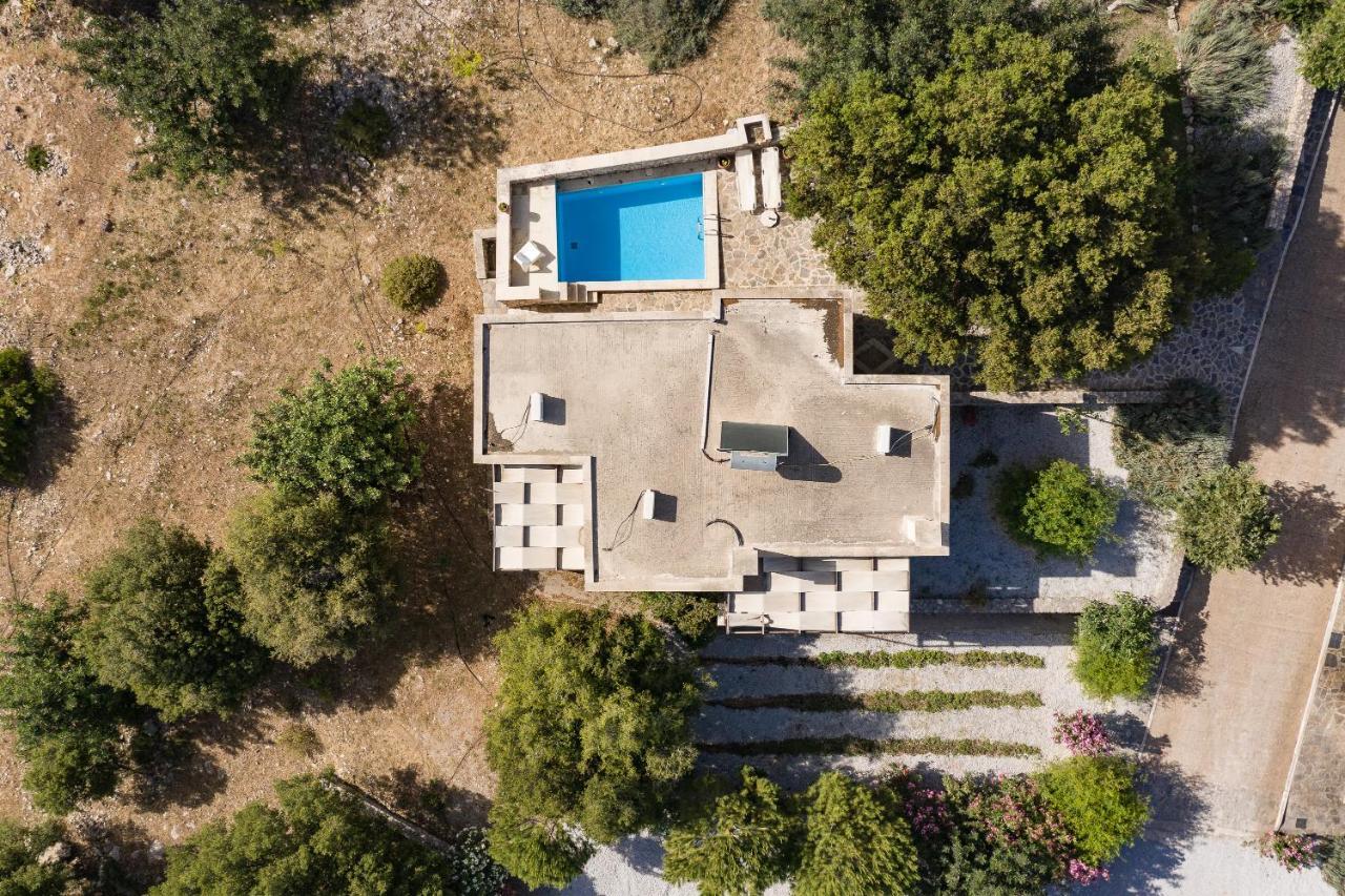 Koules Estate, With Private Pools & Bbq - Embracing Nature, By Thinkvilla Argouli Eksteriør billede
