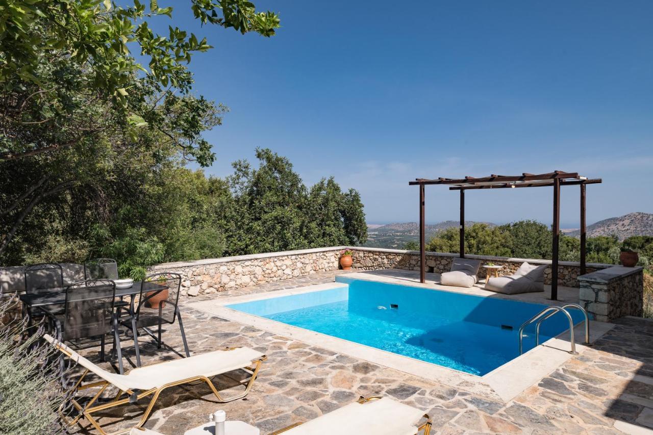 Koules Estate, With Private Pools & Bbq - Embracing Nature, By Thinkvilla Argouli Eksteriør billede