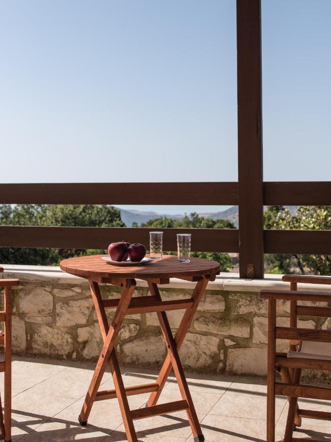 Koules Estate, With Private Pools & Bbq - Embracing Nature, By Thinkvilla Argouli Eksteriør billede